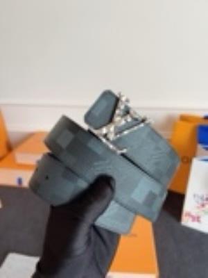 cheap quality LOUIS VUITTON Dimension Belt Model No. 825